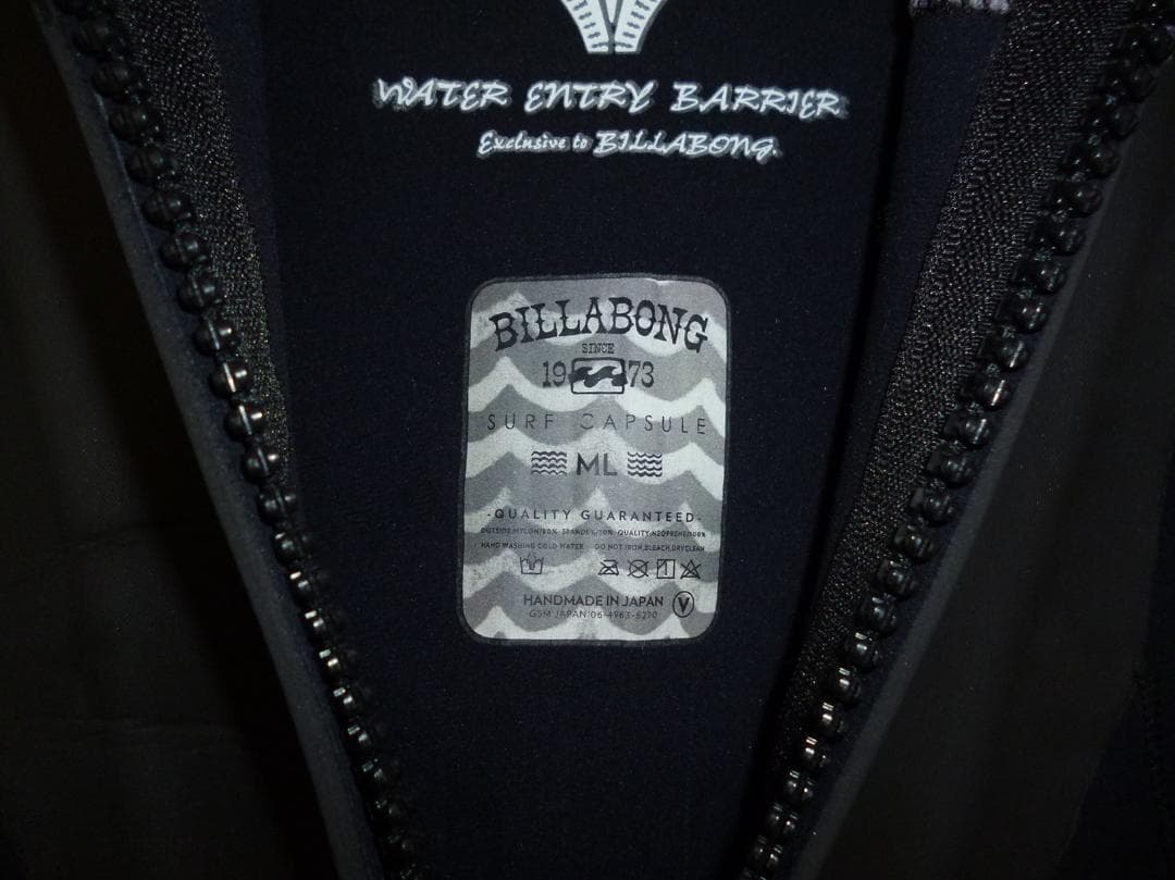 る*ぃ様 新品未使用！Billabong（ビラボン）バックジップセミドライ 全身