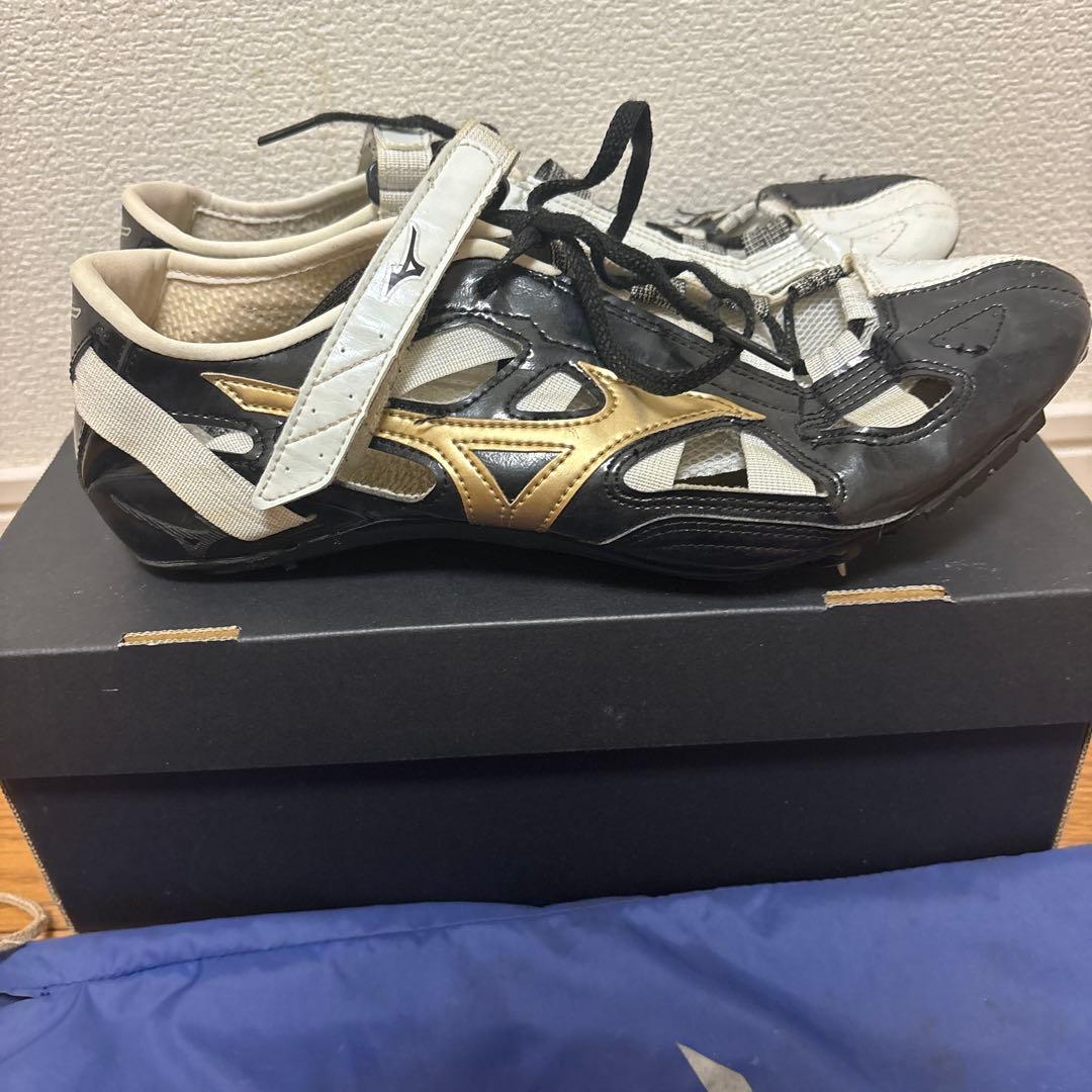 陸上スパイククロノインクス9 sp