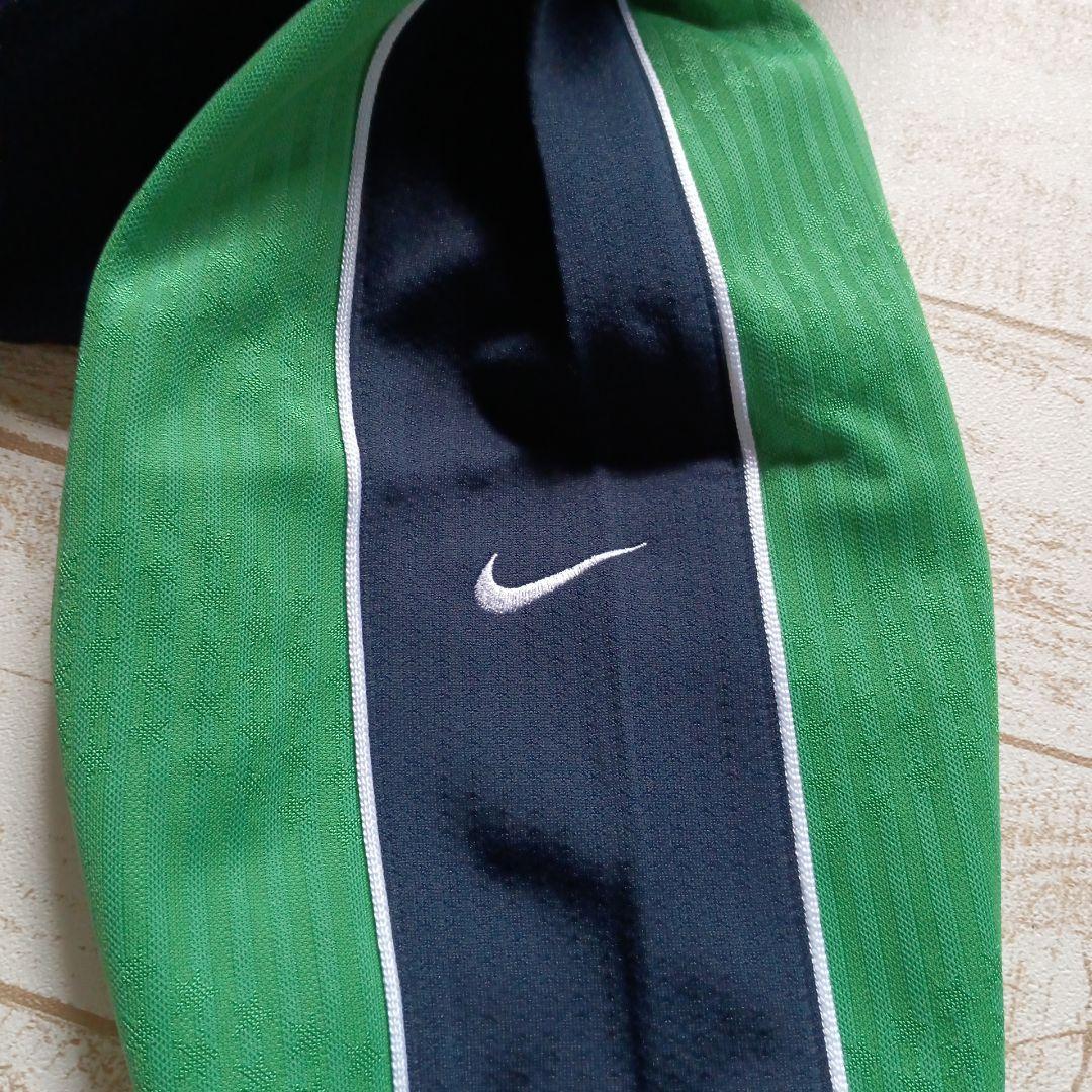 NIKE FIT DRY ジャージウエア　ネイビー×グリーン　Ｍサイズ