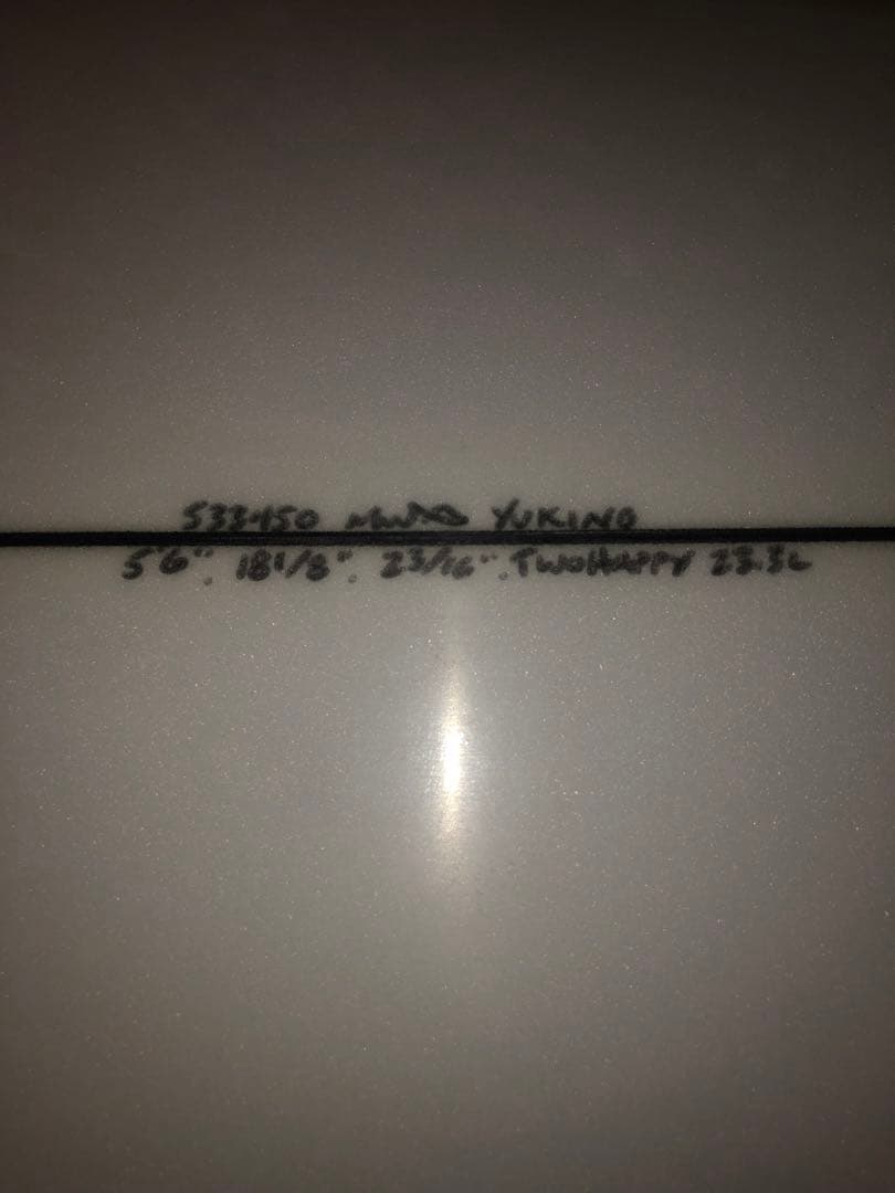 ALMERRICK　TWO HAPPY 5”6 23.3l ほぼ新品　3月迄終了
