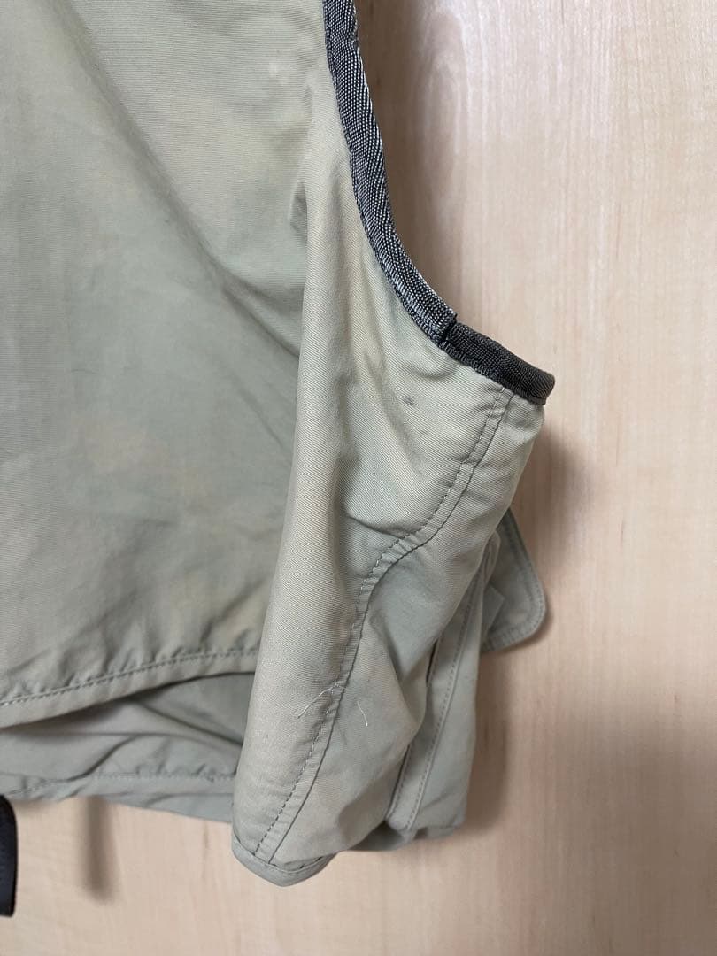 Simms フィッシングベスト メッシュ　シムス　trout トラウト　渓流
