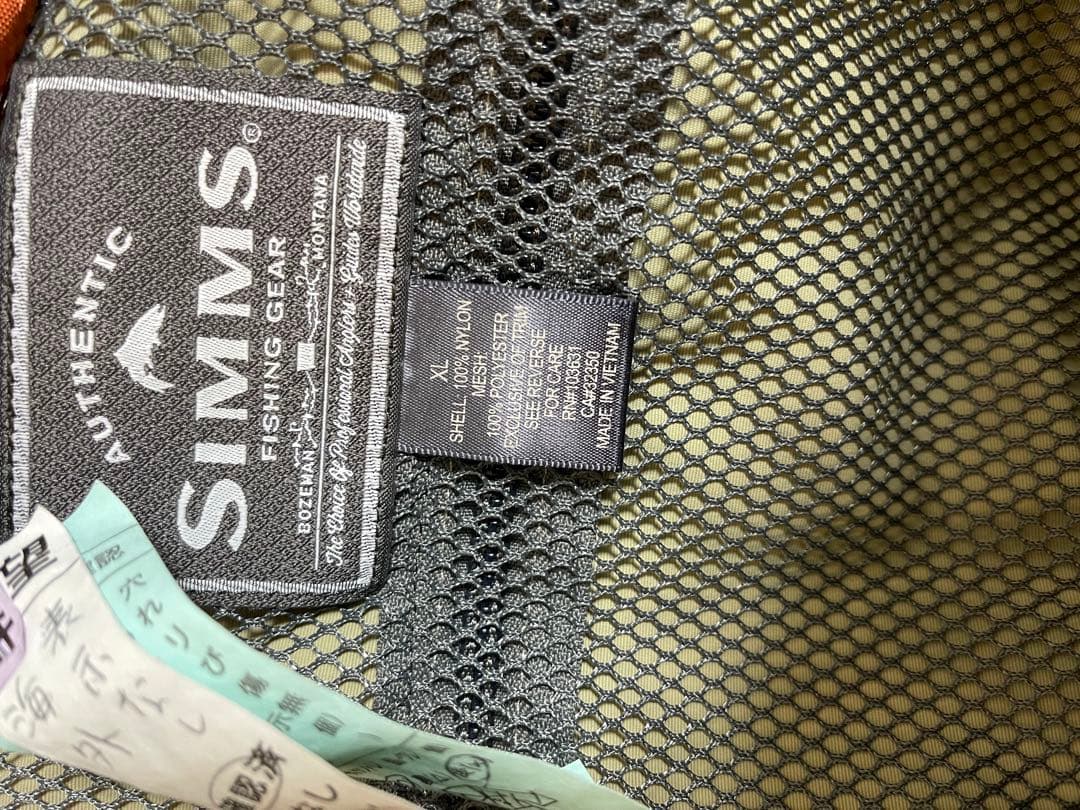 Simms フィッシングベスト メッシュ　シムス　trout トラウト　渓流