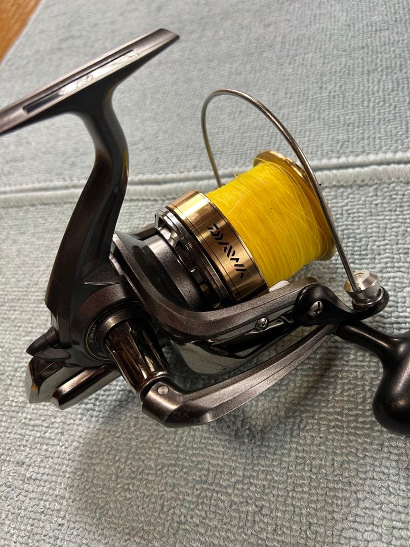 DAIWA ダイワ　クロスキャスト6000 リール
