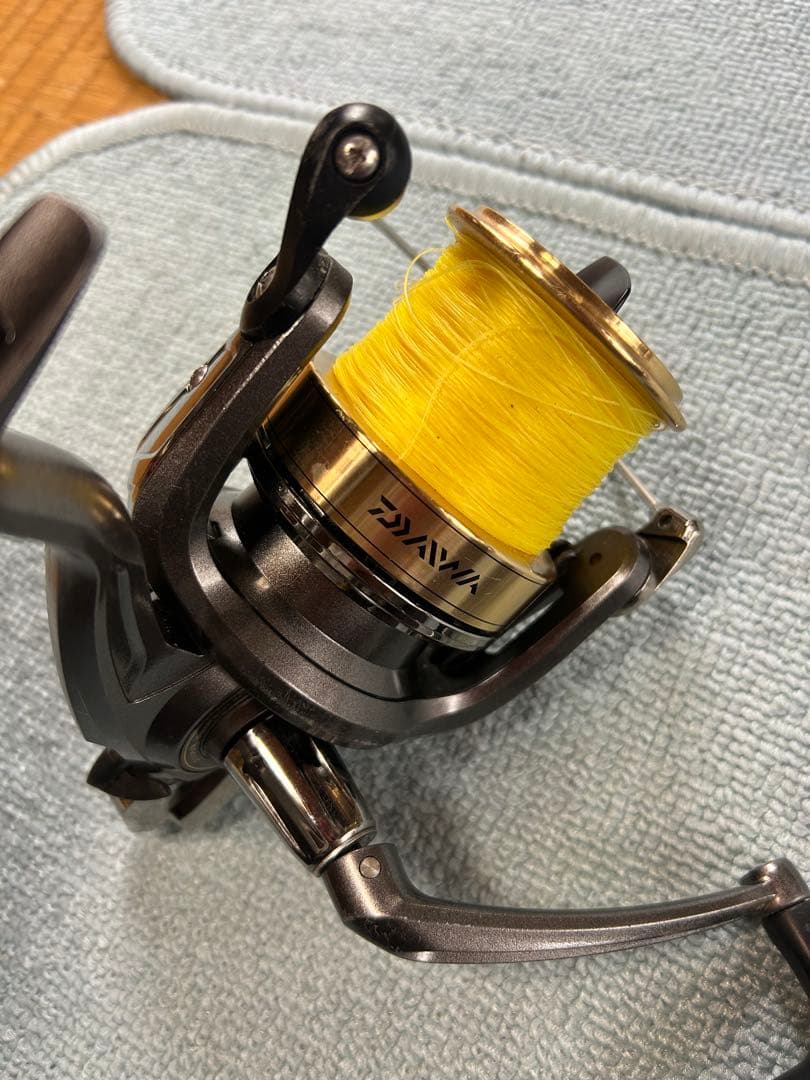 DAIWA ダイワ　クロスキャスト6000 リール