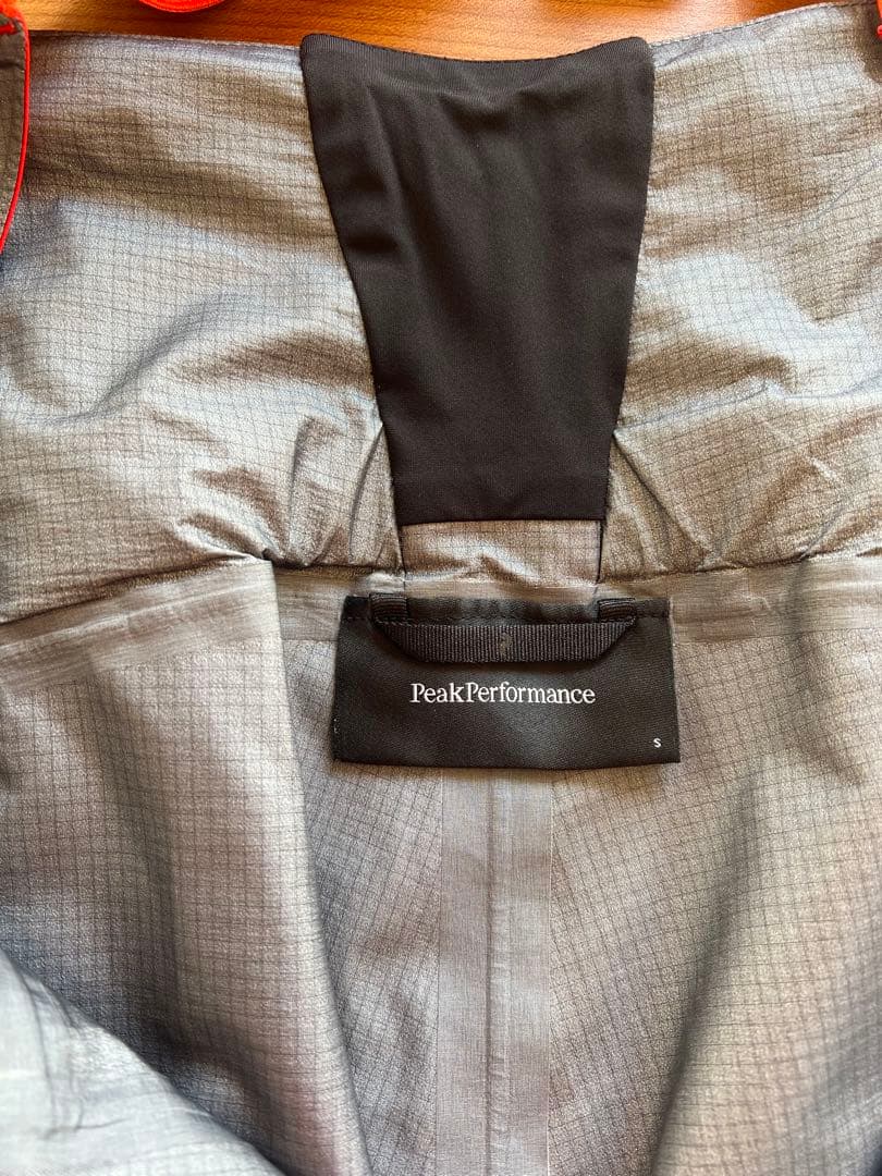 Peak performance Vertical Pro ピークパフォーマンス