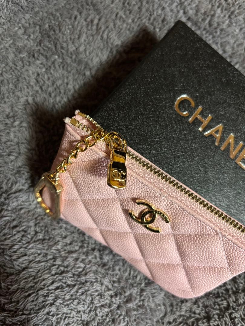 CHANEL キルティングレザー ピンク ケース
