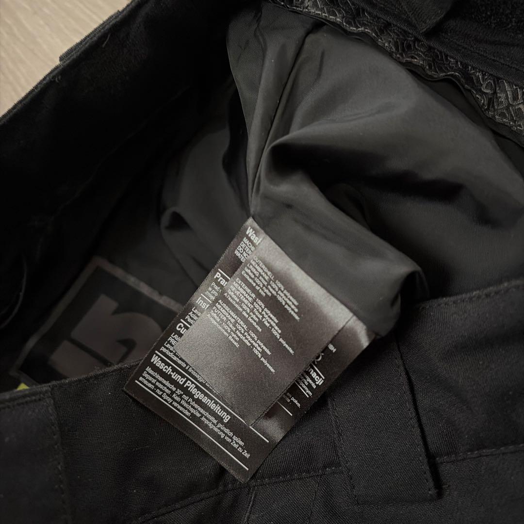 タグ付き　Burton バートン Cargo Pant Sig Fit