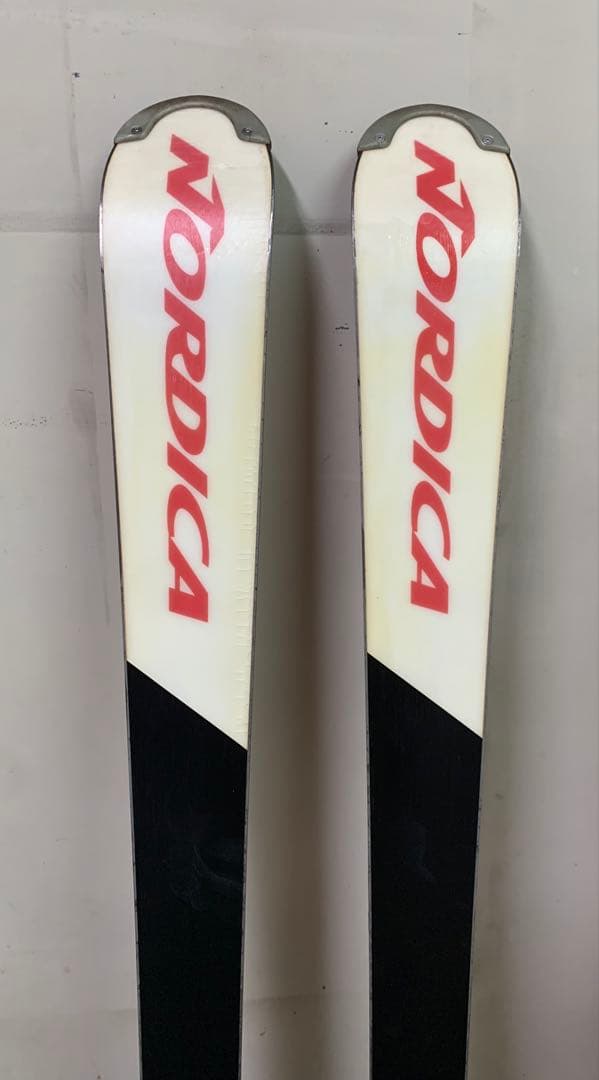 Nordica ノルディカ　176cm スキー板 ビンディング付き