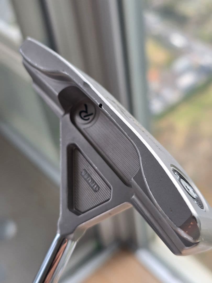 TaylorMade TP Reserve TR-B2TC パター34インチ右