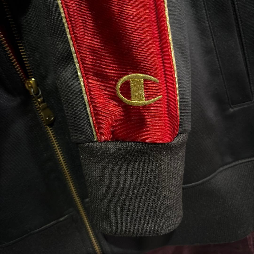 Champion ボクシングウェア Lサイズ 黒/赤　魔裟斗モデル