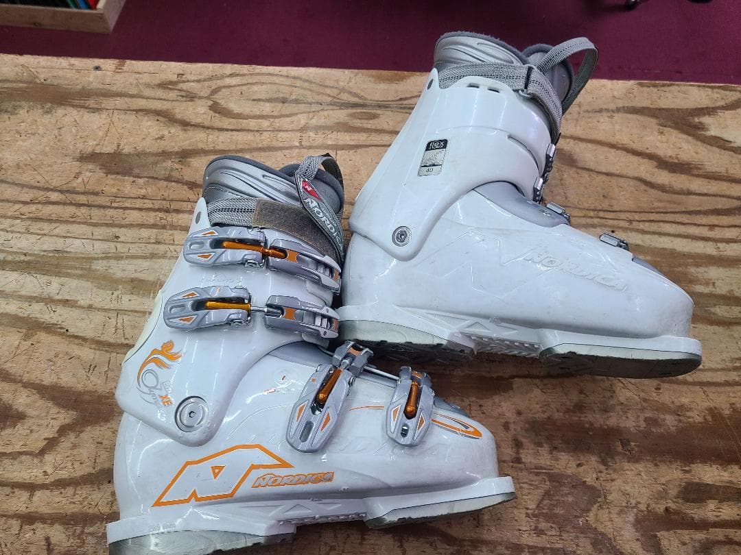 スキー 24-24.5cm NORDICA Olympia EM XE