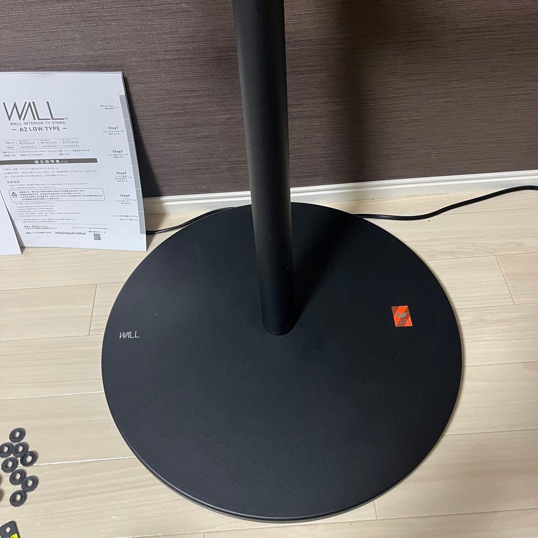 極美品　EQUALS WALL インテリア テレビスタンド A2 ロータイプ