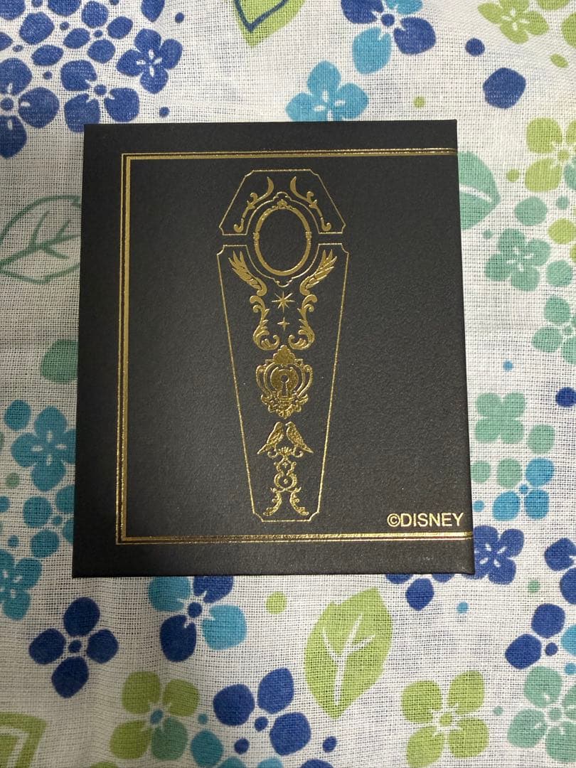 ツイステ ディアソムニア寮 ピアス