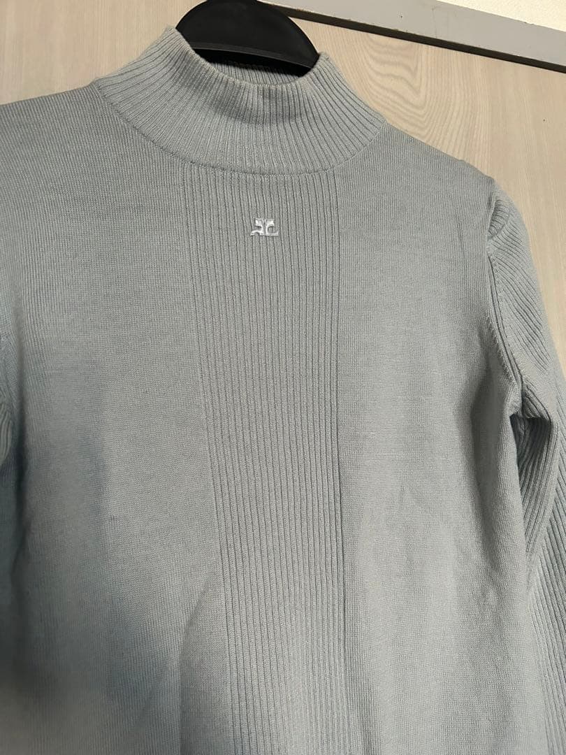 courrèges クレージュ ハイネックニット ブルー 水色