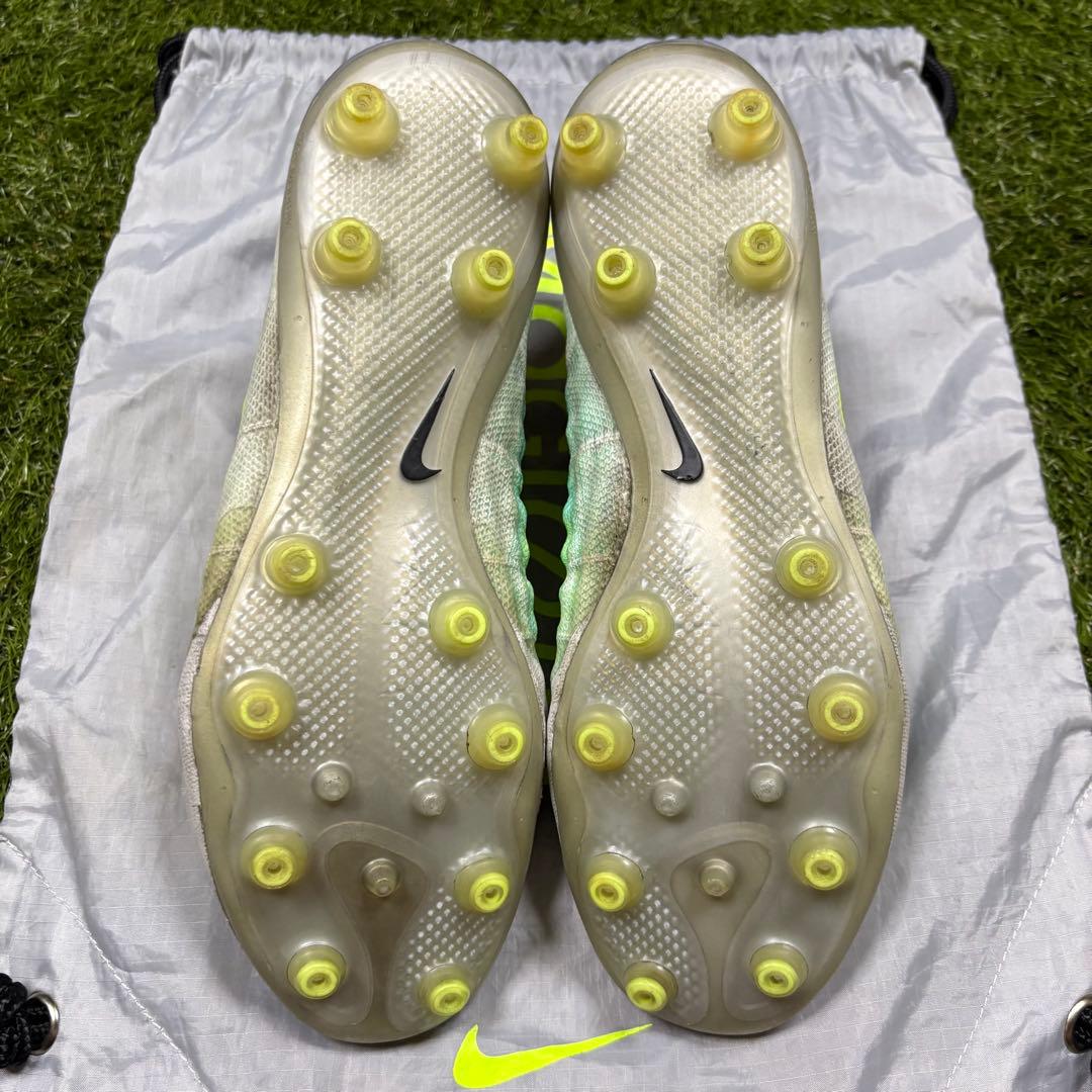 NIKE Magista Obra Ⅱ AG-PRO 26.5cm