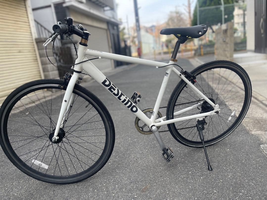 BUDDY 　DESTINO クロスバイク 700C オートライト