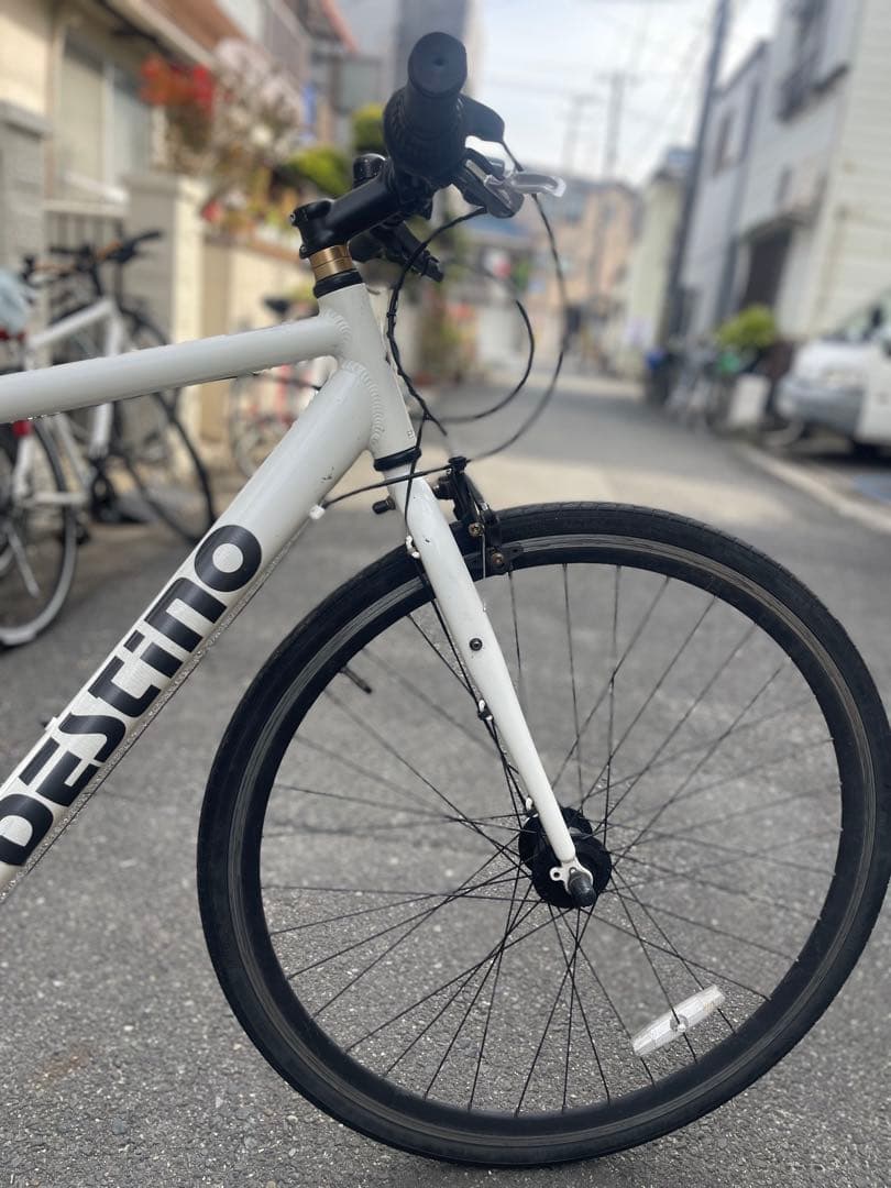 BUDDY 　DESTINO クロスバイク 700C オートライト
