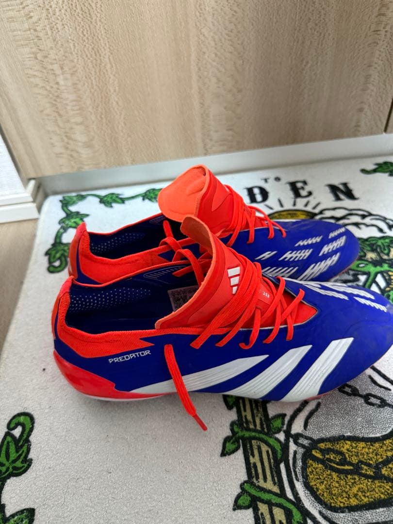 アディダス　プレデター　エリート　サッカースパイク