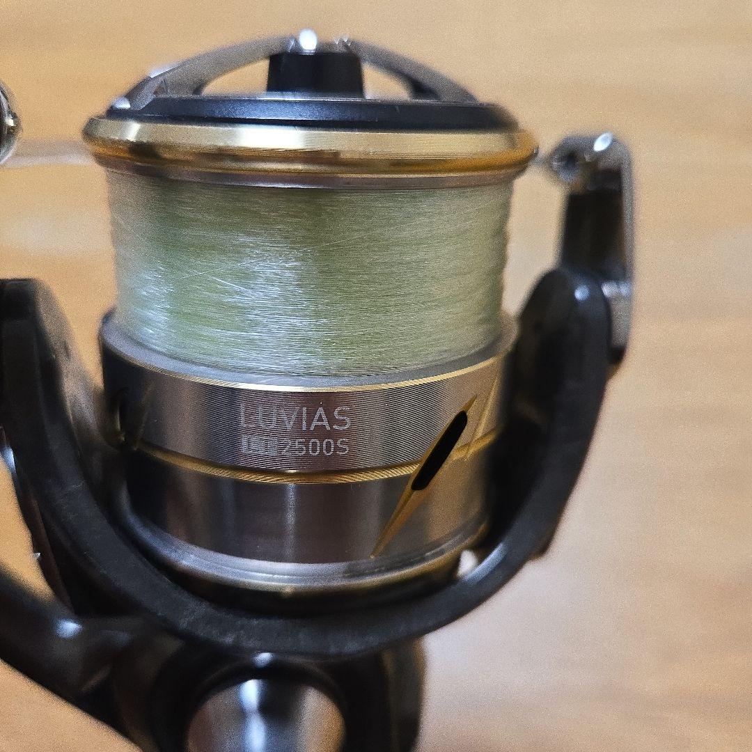 DAIWA LUVIAS LT2500S スピニングリール
