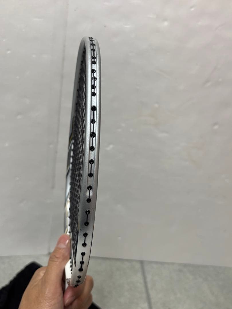 YONEX ナノレイ 500 バドミントンラケット　4U