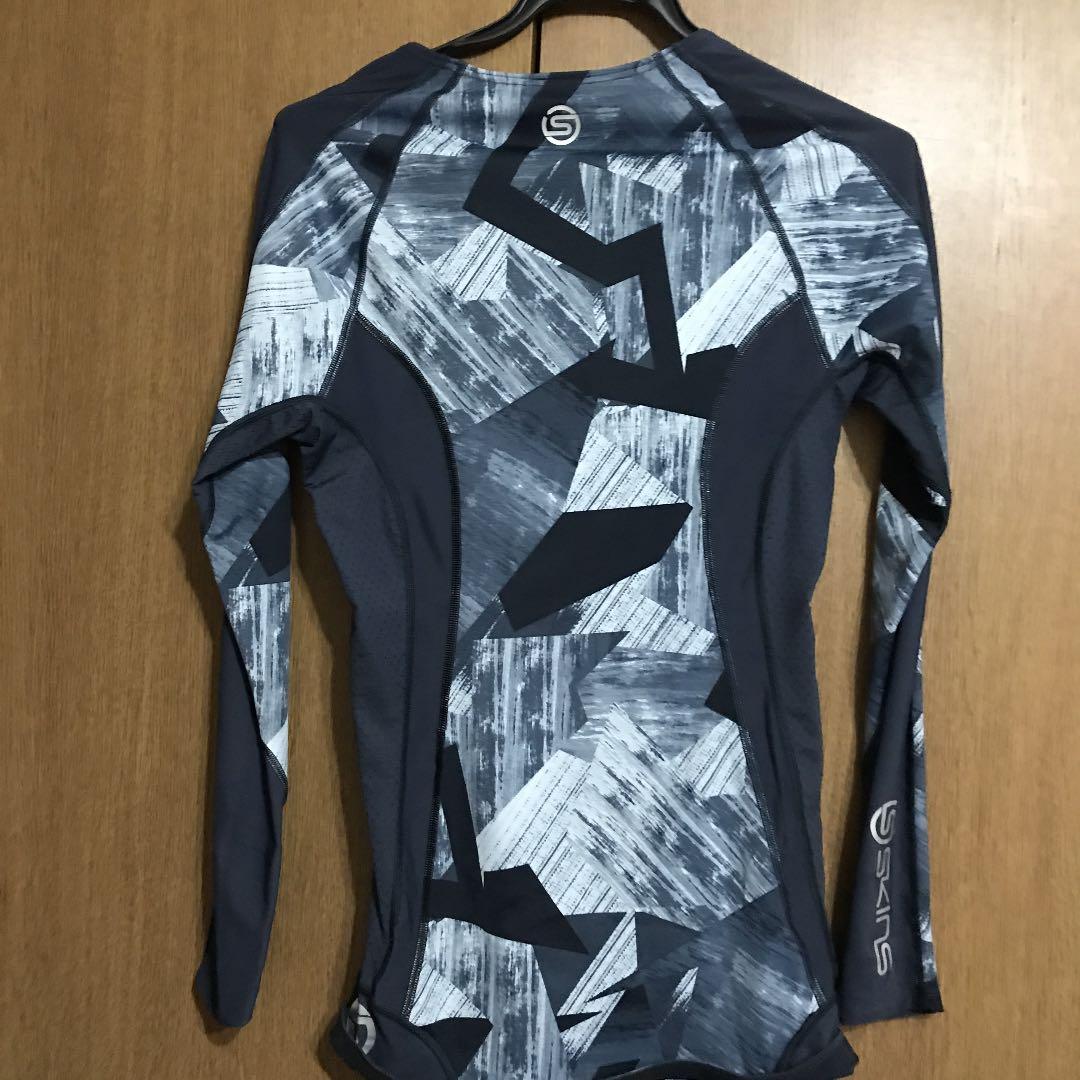 skins メンズL