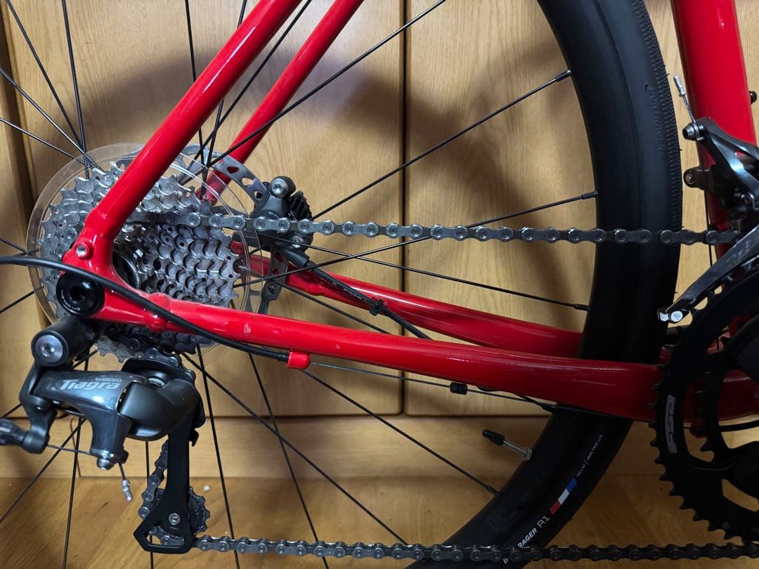 新型　2024年　TREK DOMANE AL4