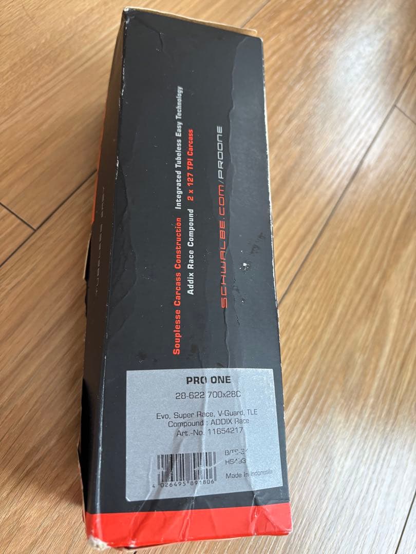 新品　SCHWALBE PRO ONE 700x28C チューブレスクリンチャー