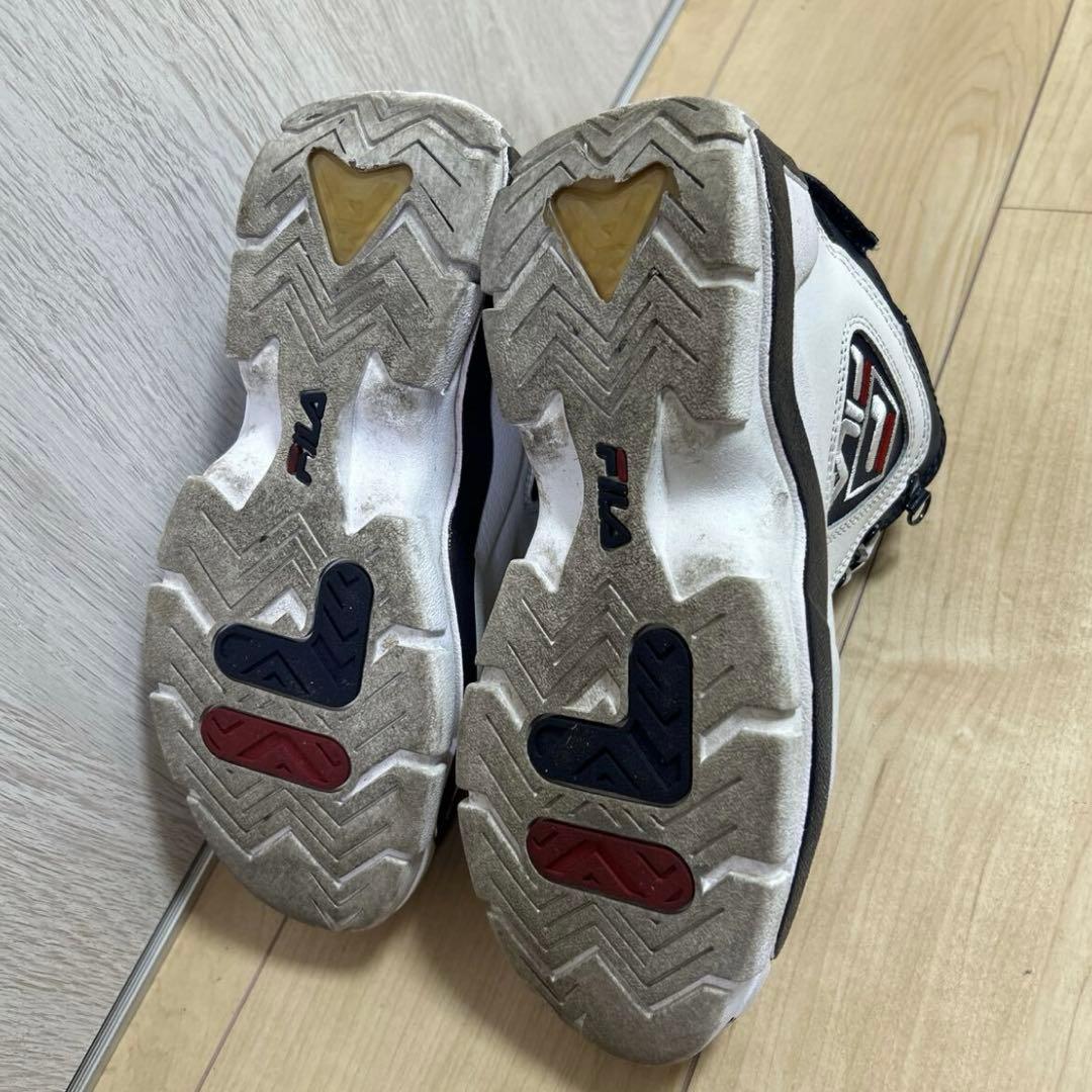 フィラGRANT HILL 2 グラントヒル スニーカー24㎝ハイカット　バスケ
