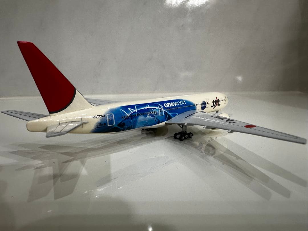 JAL Boeing777-246/ER oneworld 特別塗装 1/400