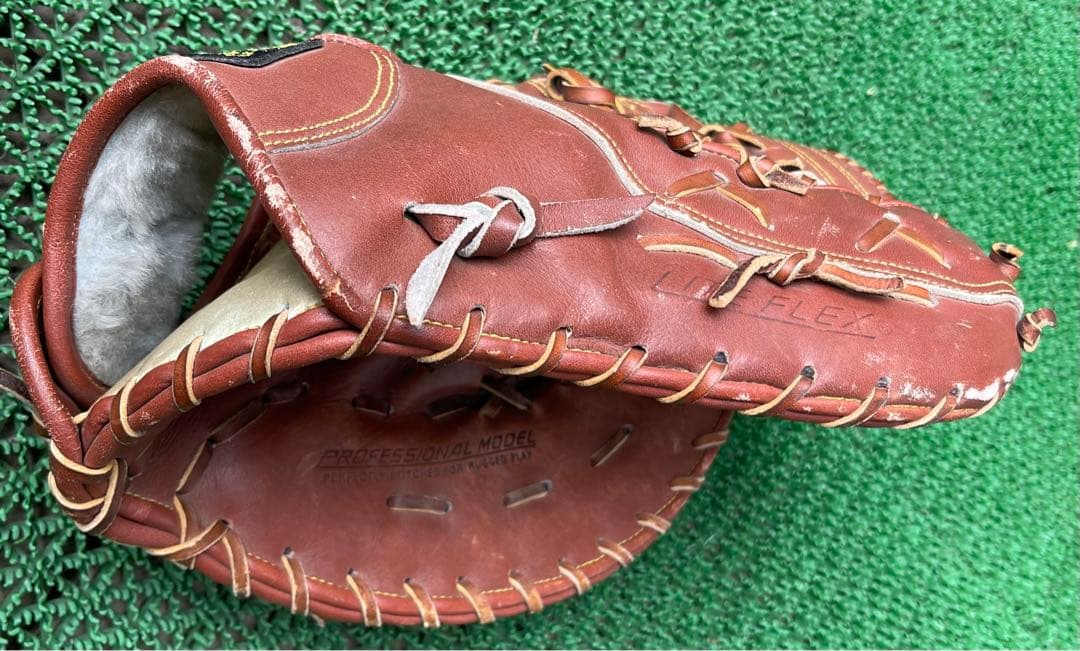 MIZUNO軟式グローブ 右投げ用　ファーストミット