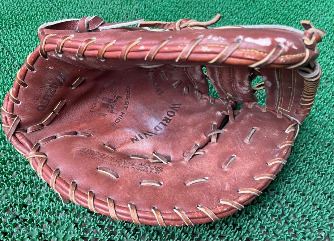 MIZUNO軟式グローブ 右投げ用　ファーストミット