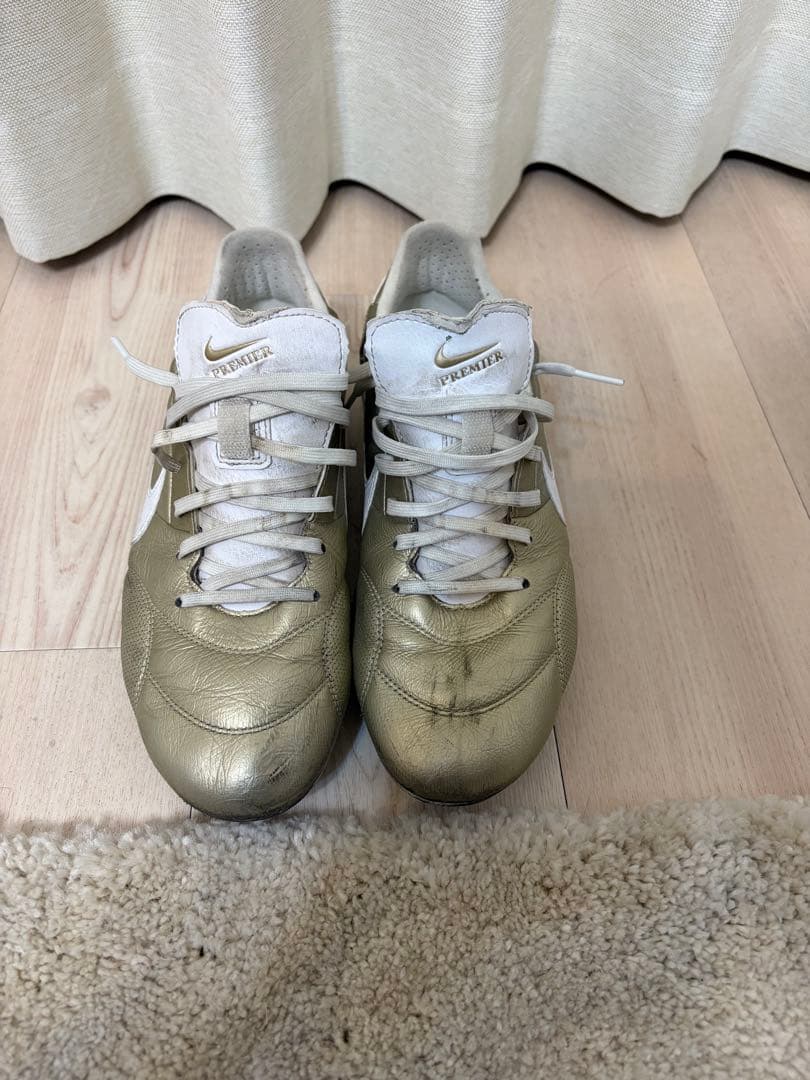 ナイキプレミア3　nikepremier3 サッカースパイク ティエンポ