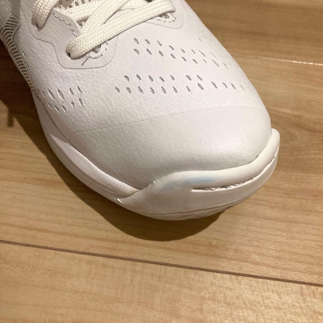 【1度使用】ASICS バスケットシューズ GELHOOP V16 26cm