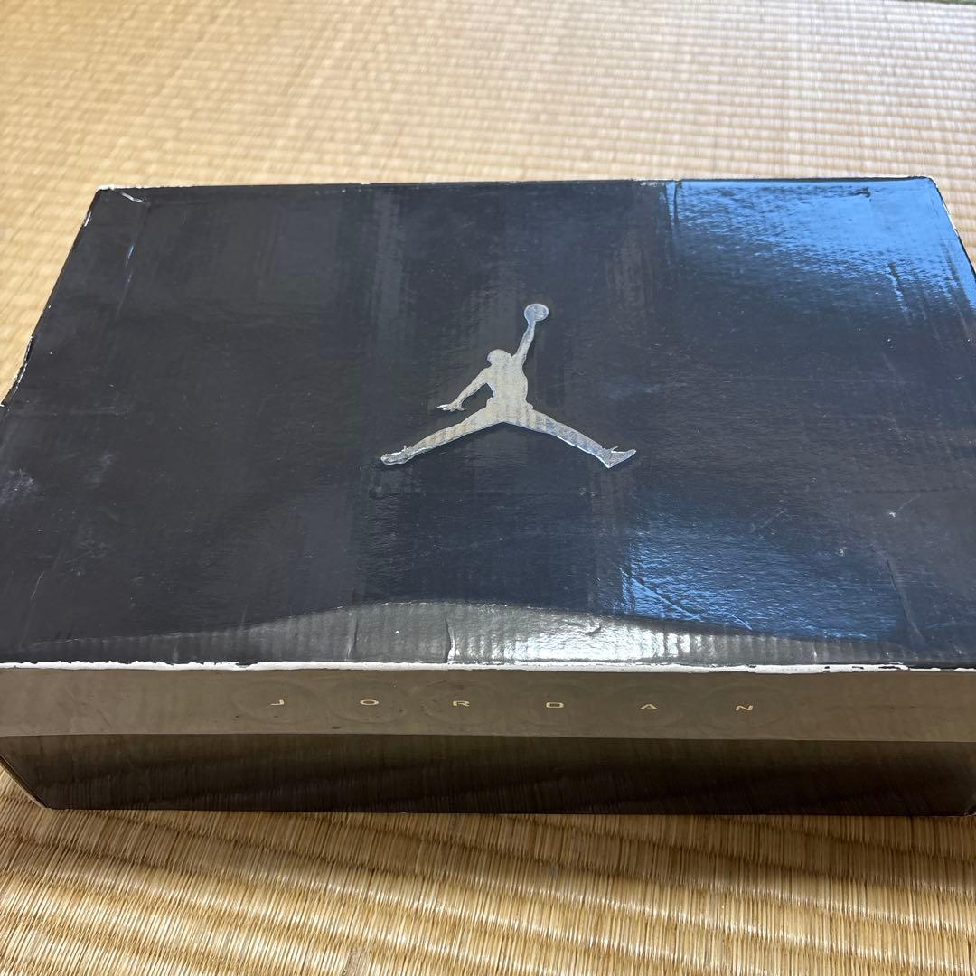 NIKE Air Jordan 2 ホワイト/レッド/ブラック　27.5cm