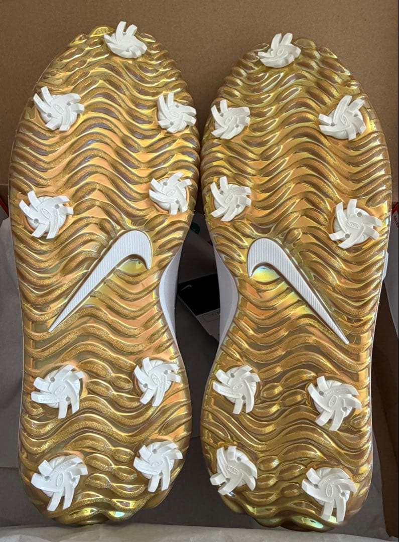 Nike Victory Pro 4 ゴルフシューズ　ホワイトゴールド