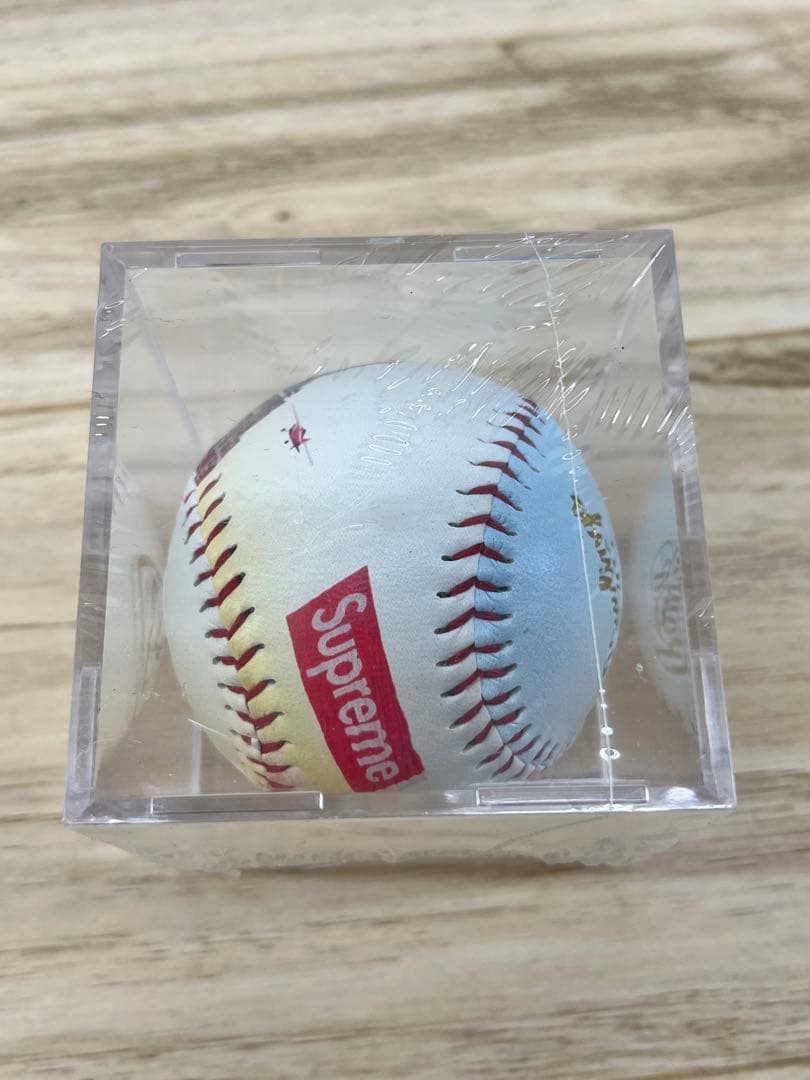 未開封 Supreme × Rawlings Aerial Baseball