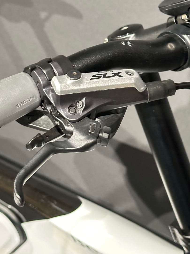 【ジャンク】Besv PS1 電動アシスト自転車 ホワイト