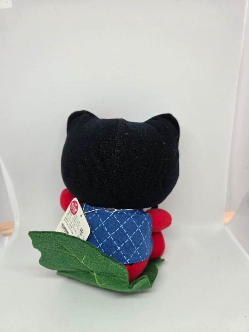 ハローキティ　ご当地ぬいぐるみ3体セット(　あかべこ、牛たん、さるぼぼ)