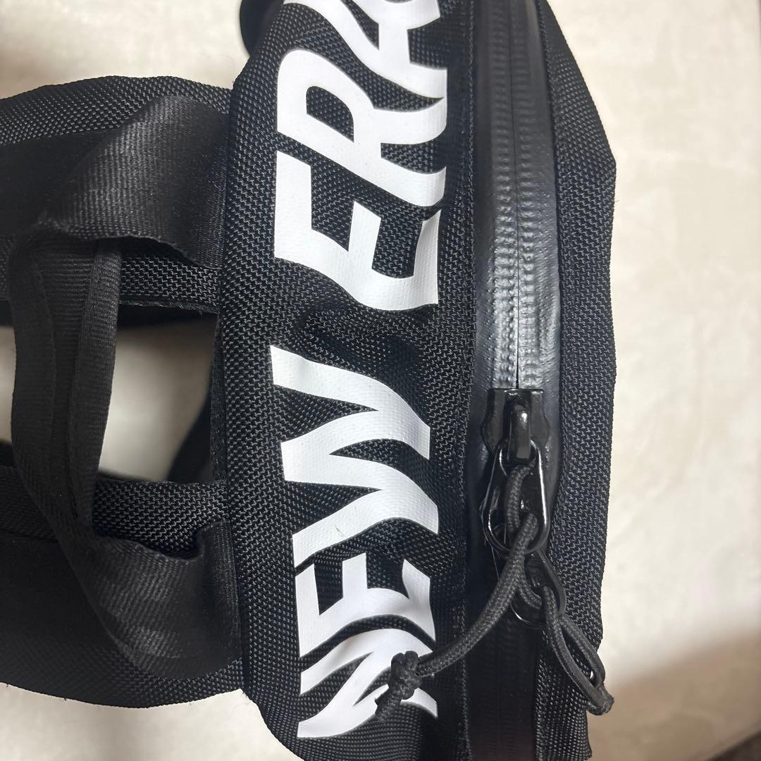 NEW ERA ブラックリュック