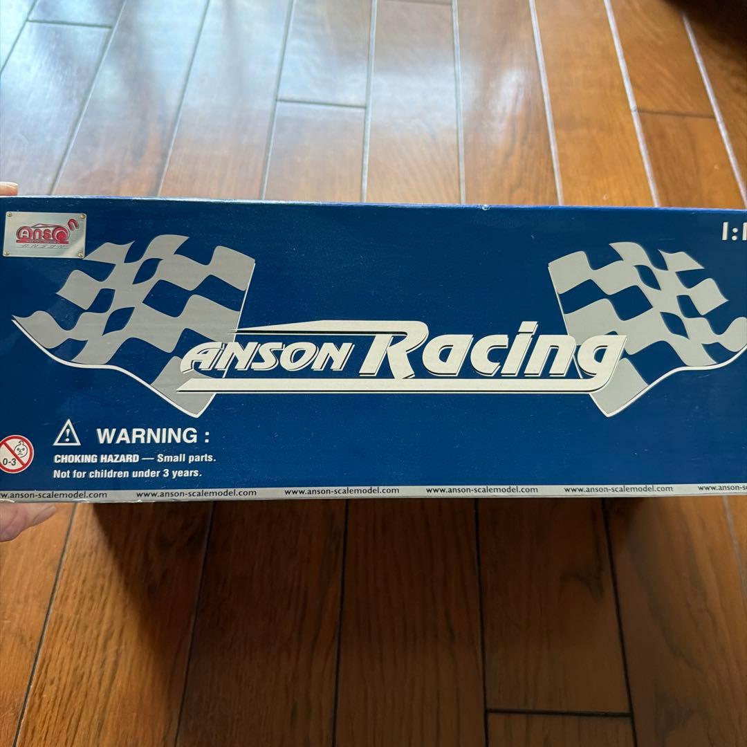 ミニカー ANSON RENAULT sport Spider TROPHY 1:18