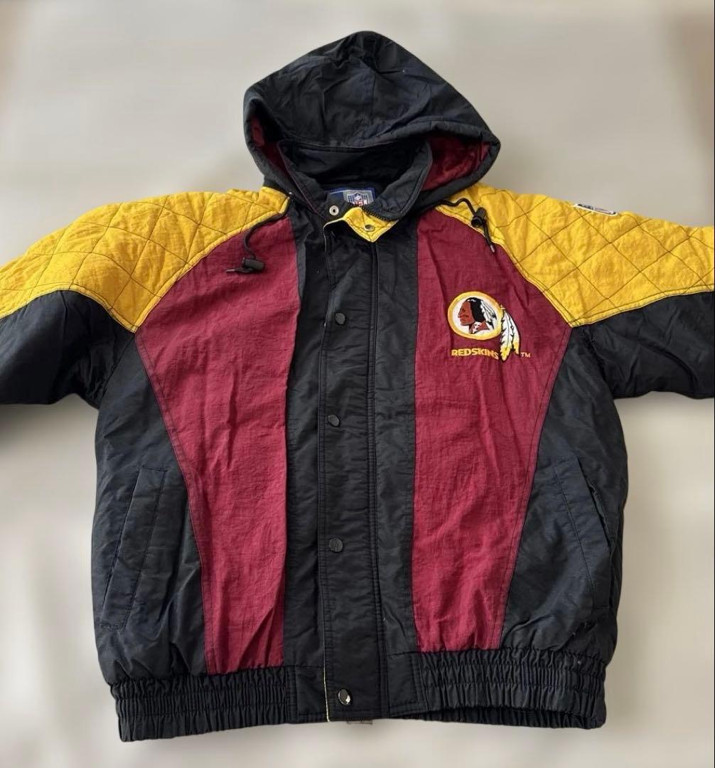 大幅値下　NFL レッドスキンズ ナイロン　ジャンパー　ジャケット used