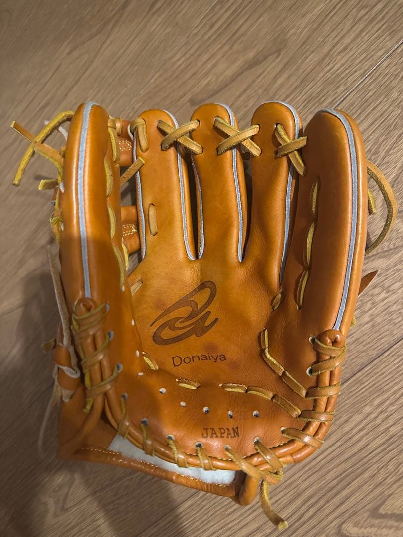 Donaiya 硬式用グローブ 山田哲人型 内野手用