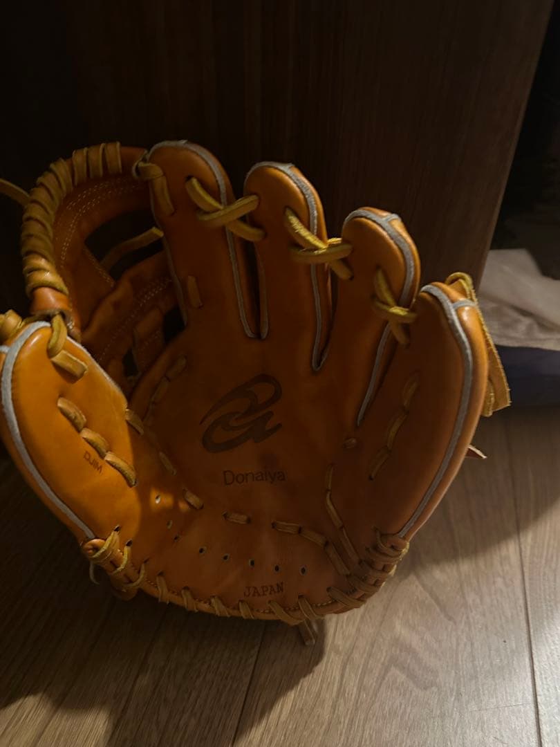 Donaiya 硬式用グローブ 山田哲人型 内野手用