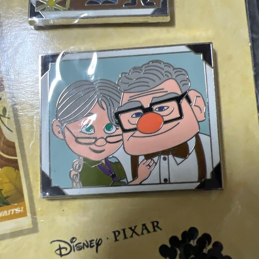 カールじいさんと空飛ぶ家　ピンバッジセット