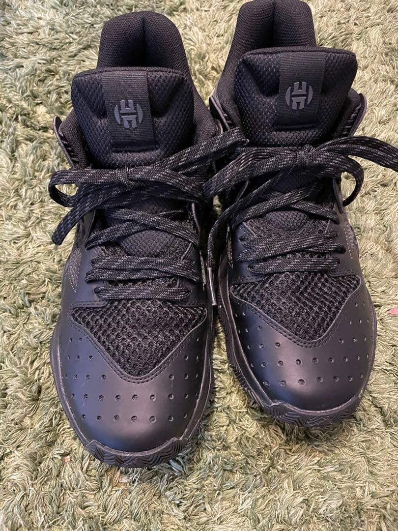 美品 即日発送！！アディダス ハーデン ステップバック バッシュ 27cm 黒