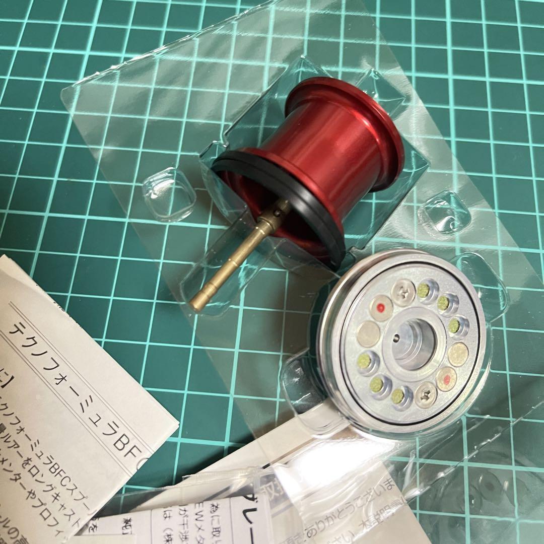 ③SALE　新品　青　BFC710 Zpi 07メタニウム　スプールキット1個