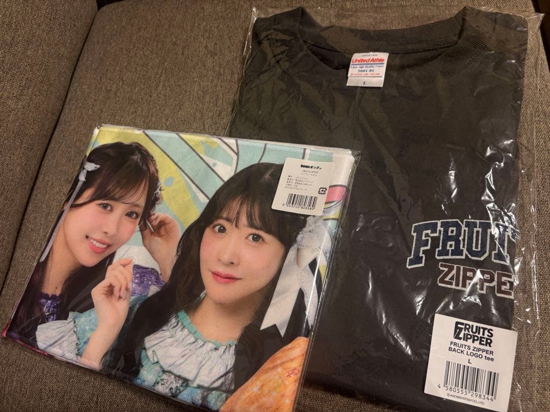 FRUITS ZIPPER 黒Tシャツ マフラータオルセット