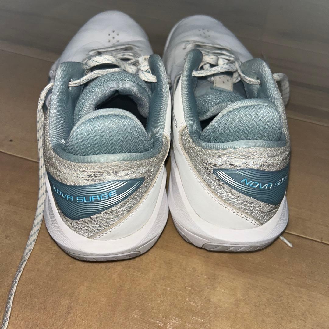 ASICS nova surge low 27.5cm アシックス　バッシュ