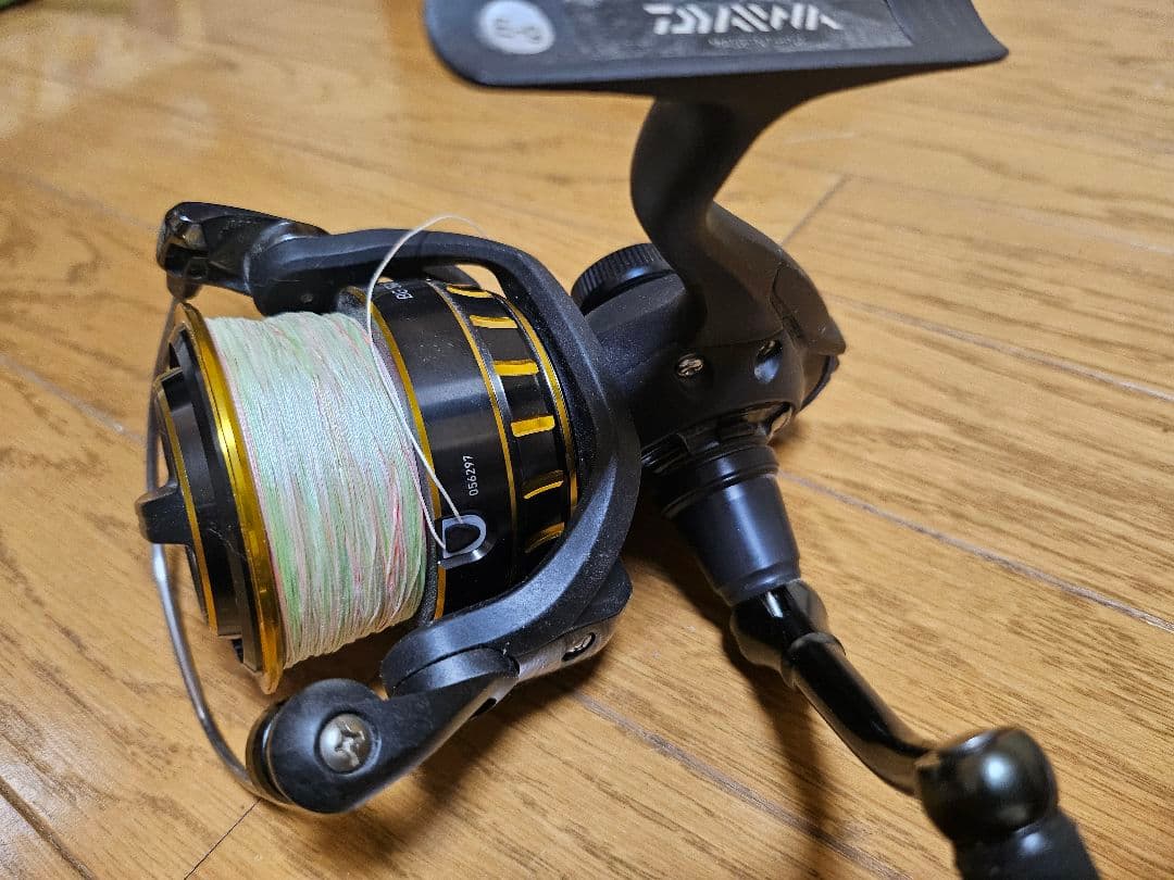 リール DAIWA BG5000H 2-1