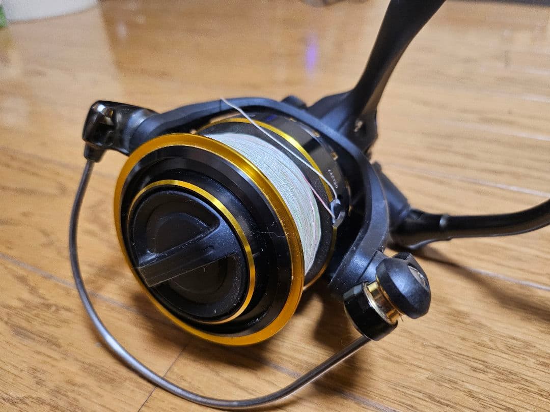 リール DAIWA BG5000H 2-1